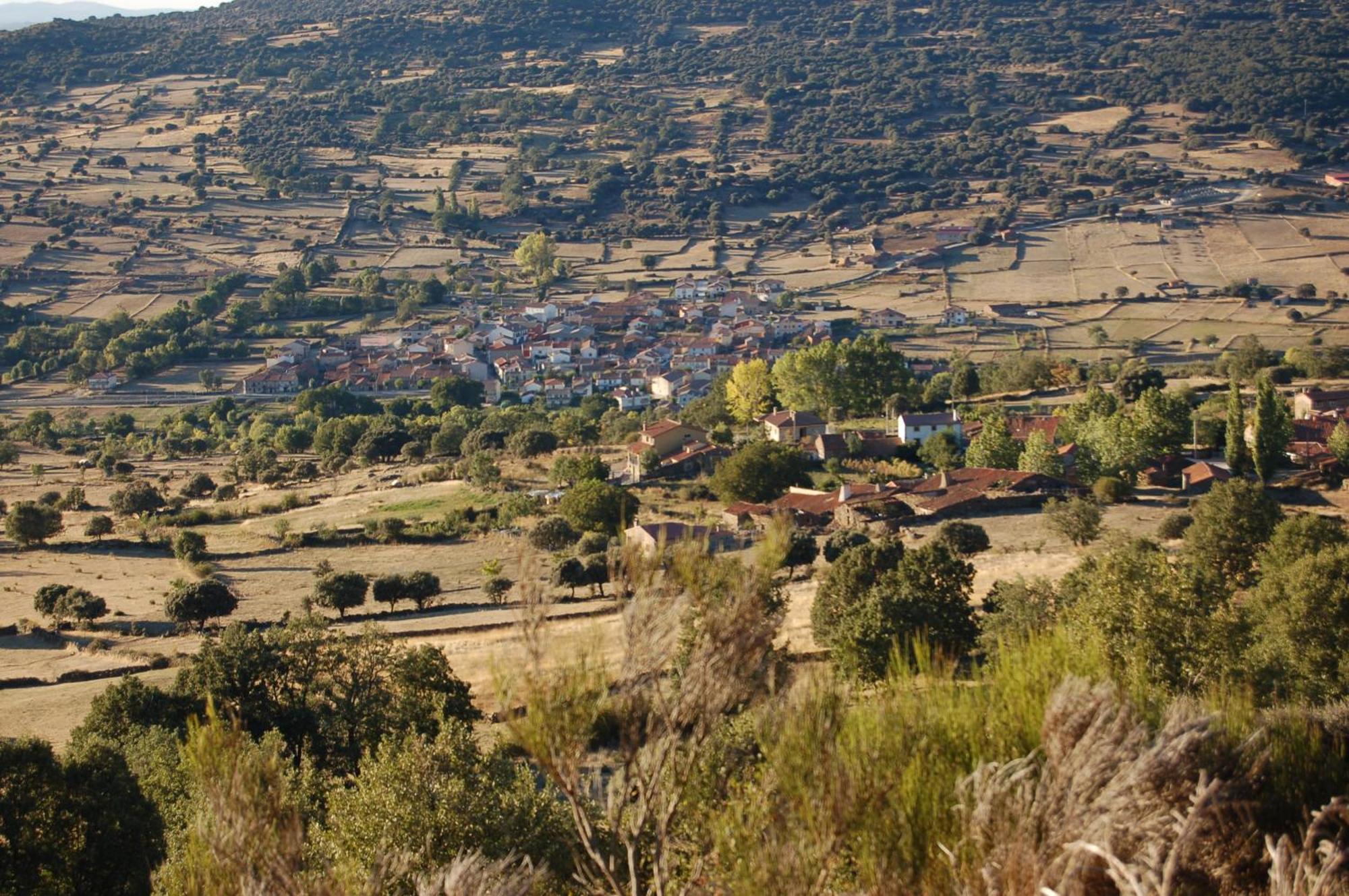 Casas Rurales Lalo Y Chelo Ла-Альдеуэла Экстерьер фото